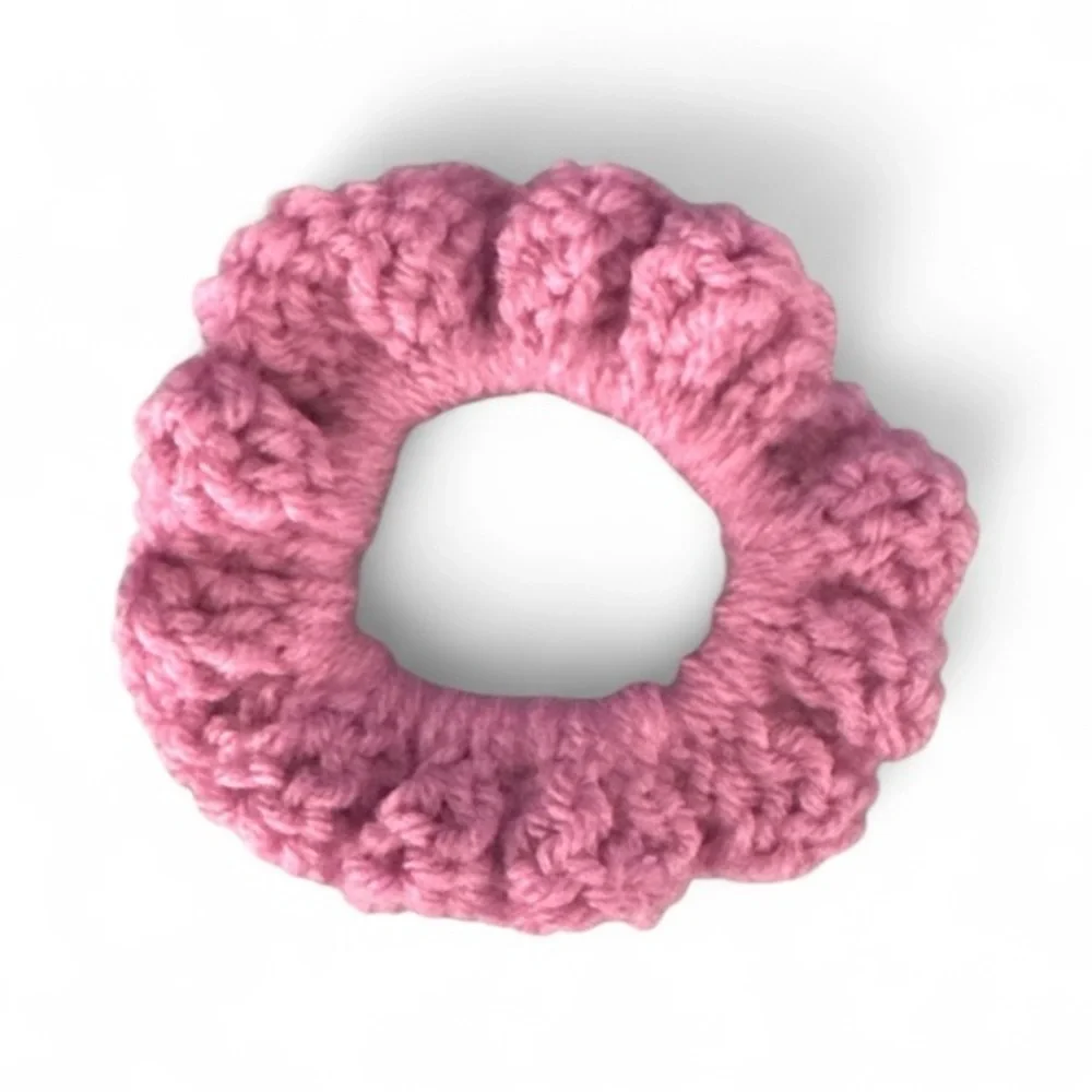 Chic Pink Crochet Hair Scrunchie